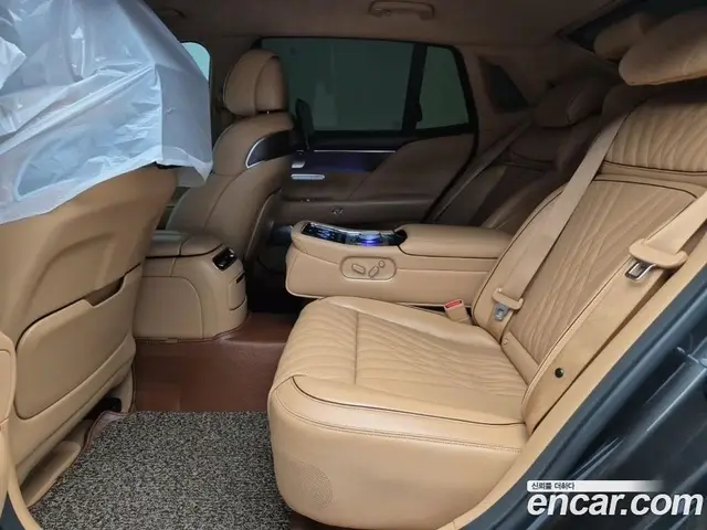 Genesis G90, 2022, 59 435 км