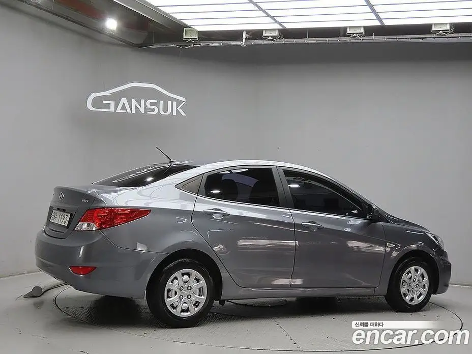 Hyundai Accent 2013 1.6 автомат (гидро), фото 4
