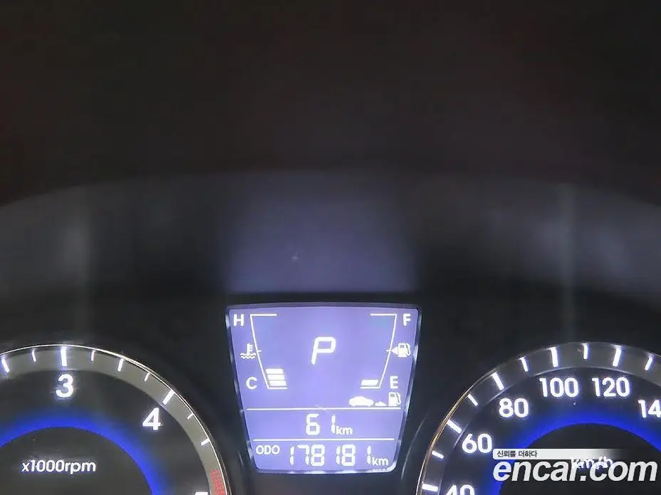 Hyundai Accent 2013 1.6 автомат (гидро), фото 6