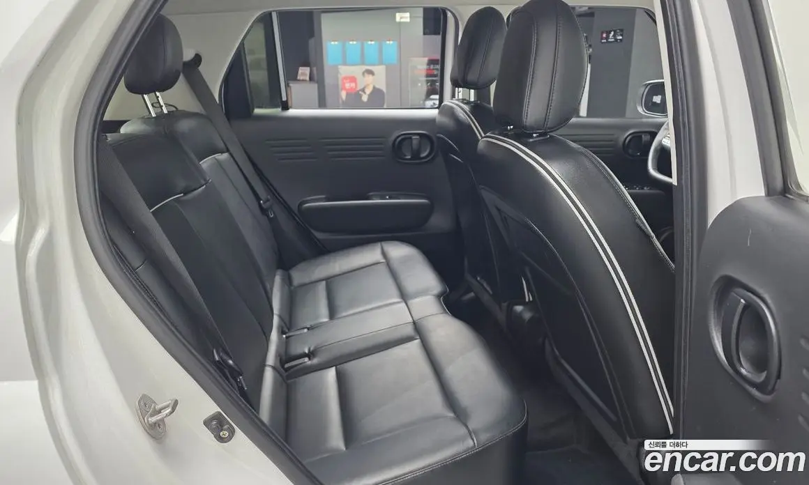 Hyundai Casper 2022 1.0 автомат (гидро), фото 12