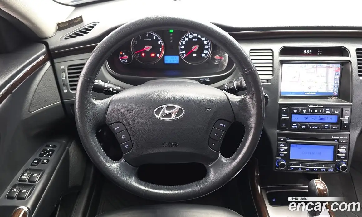 Hyundai Grandeur 2010 2.7 автомат (гидро), фото 13