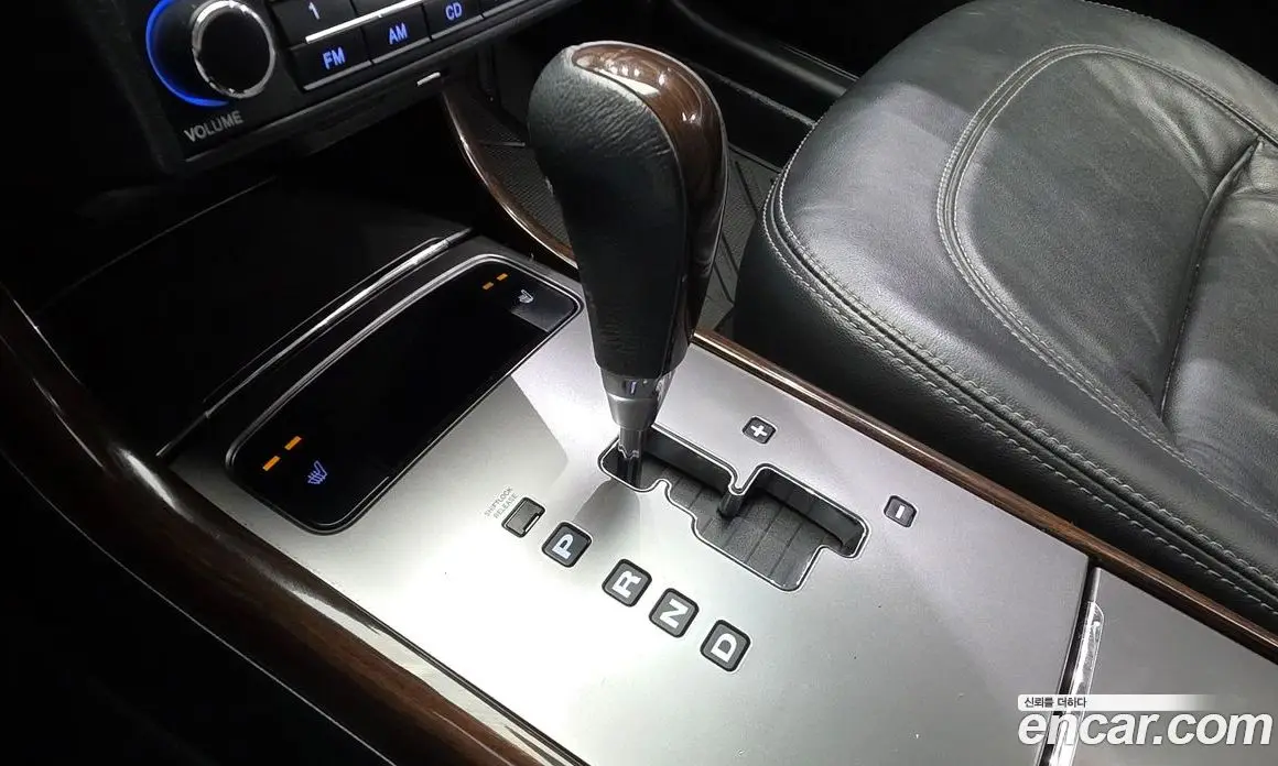 Hyundai Grandeur 2010 2.7 автомат (гидро), фото 9