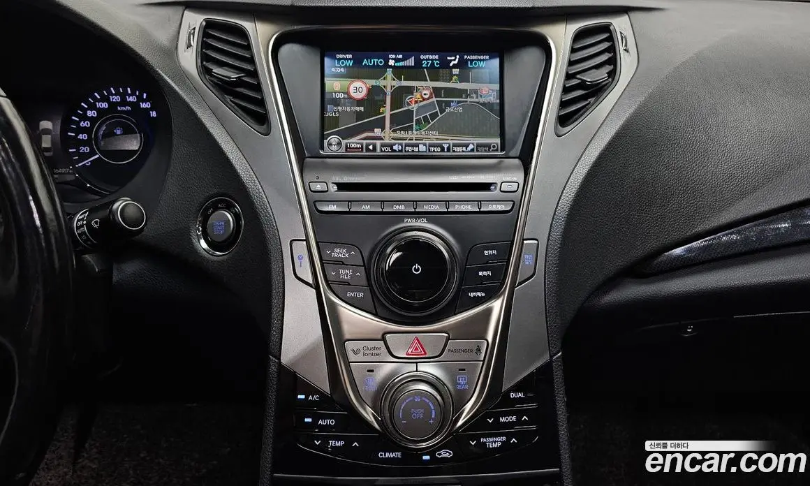 Hyundai Grandeur 2012 3.0 автомат (гидро), фото 14