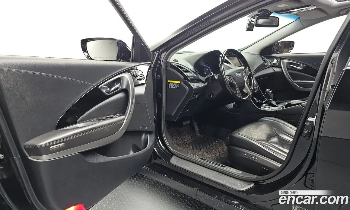 Hyundai Grandeur 2012 3.0 автомат (гидро), фото 10