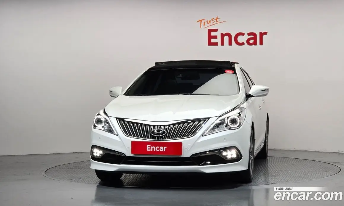 Hyundai Grandeur 2015 2.4 автомат (гидро), фото 3