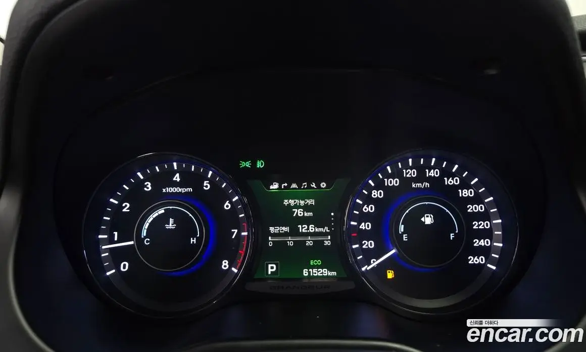 Hyundai Grandeur 2015 2.4 автомат (гидро), фото 8