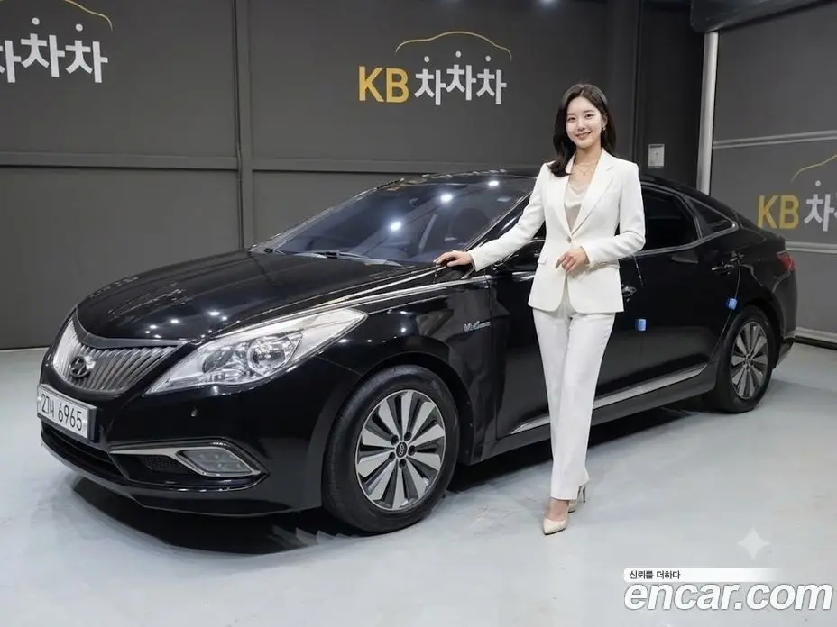 Hyundai Grandeur 2015 2.4 автомат (гидро), фото 1 Hyundai Grandeur 2015 2.4 автомат (гидро), фото 1