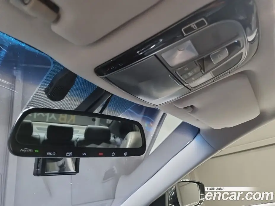 Hyundai Grandeur 2015 2.4 автомат (гидро), фото 15 Hyundai Grandeur 2015 2.4 автомат (гидро), фото 15