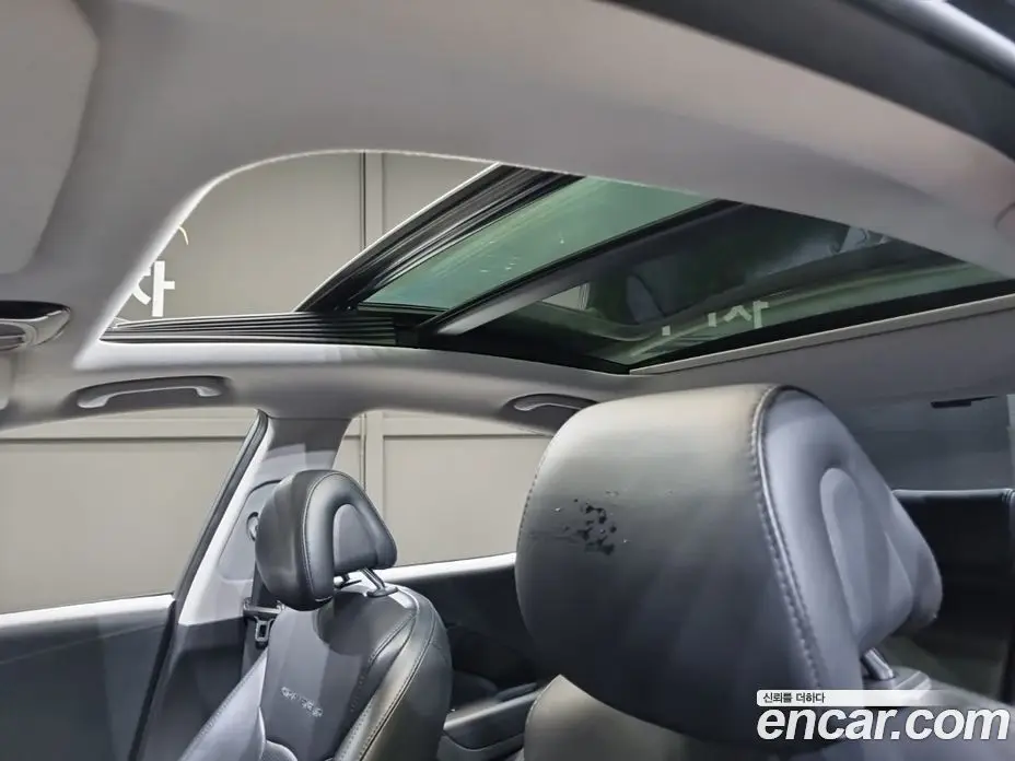 Hyundai Grandeur 2015 2.4 автомат (гидро), фото 16 Hyundai Grandeur 2015 2.4 автомат (гидро), фото 16