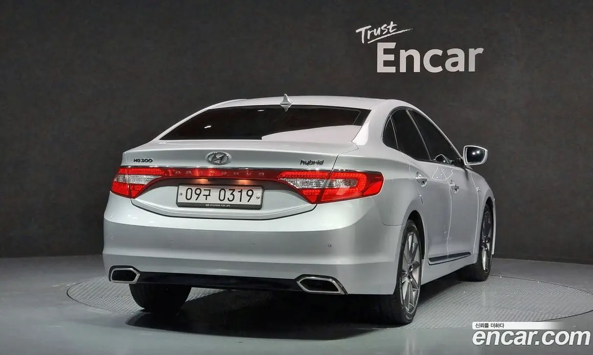 Hyundai Grandeur 2016 2.4 автомат (гидро), фото 2 Hyundai Grandeur 2016 2.4 автомат (гидро), фото 2