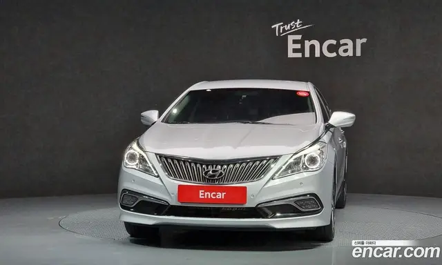 Hyundai Grandeur 2016 2.4 автомат (гидро), миниатюра 3 Hyundai Grandeur 2016 2.4 автомат (гидро), миниатюра 3