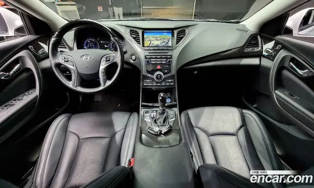 Hyundai Grandeur 2016 2.4 автомат (гидро), миниатюра 7 Hyundai Grandeur 2016 2.4 автомат (гидро), миниатюра 7