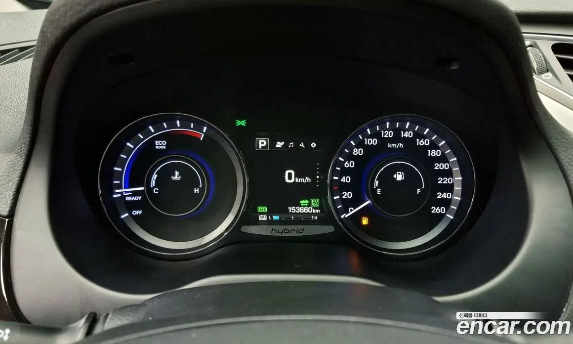 Hyundai Grandeur 2016 2.4 автомат (гидро), фото 8 Hyundai Grandeur 2016 2.4 автомат (гидро), фото 8
