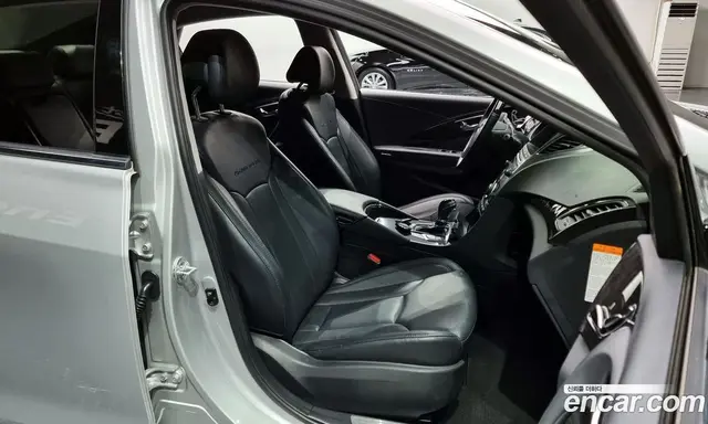 Hyundai Grandeur 2016 2.4 автомат (гидро), миниатюра 10 Hyundai Grandeur 2016 2.4 автомат (гидро), миниатюра 10