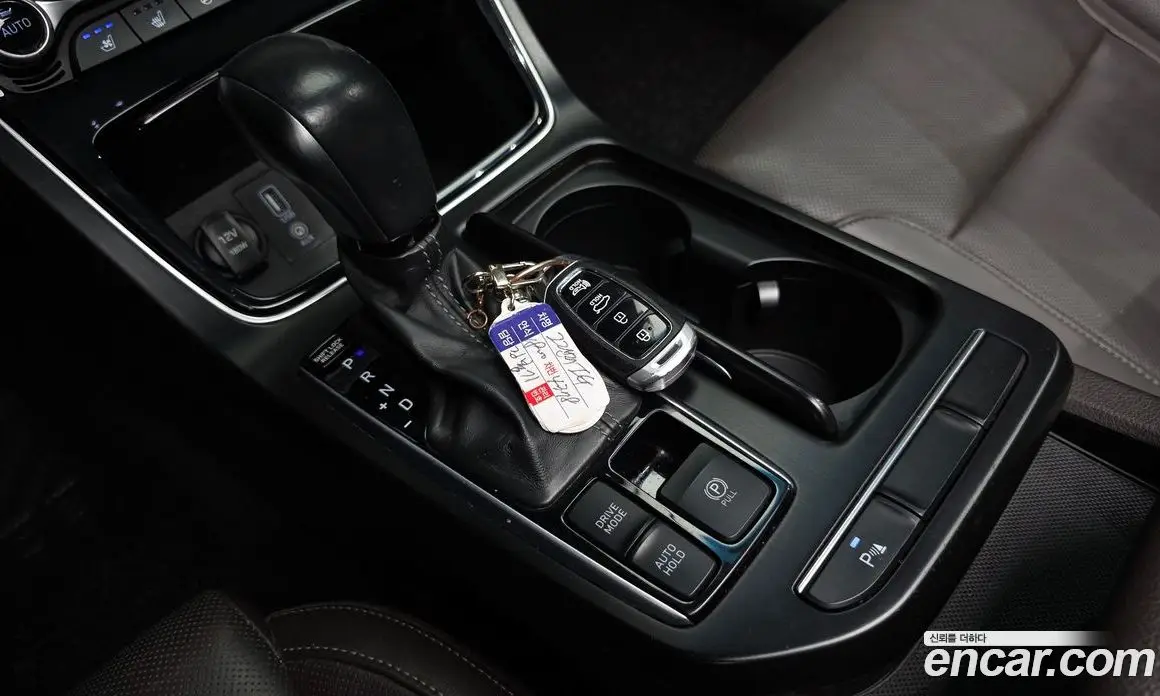 Hyundai Grandeur 2017 2.4 автомат (гидро), фото 12