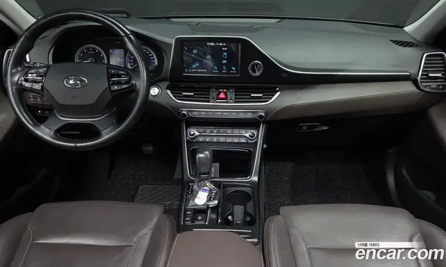 Hyundai Grandeur 2017 2.4 автомат (гидро), миниатюра 10