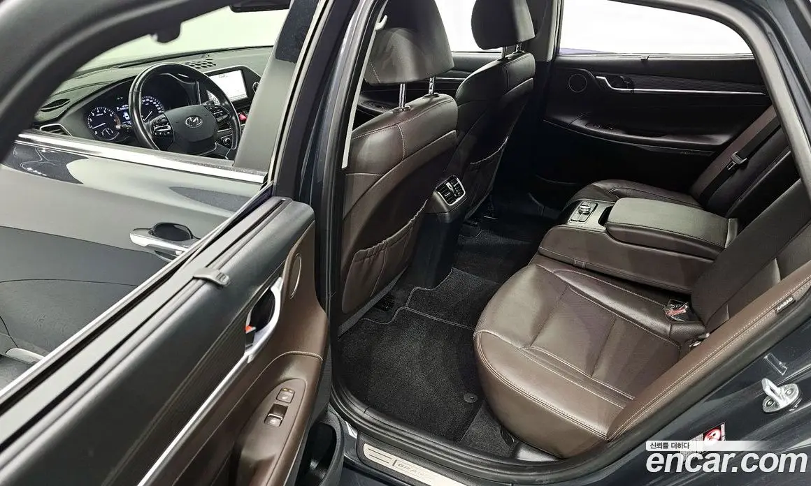 Hyundai Grandeur 2017 2.4 автомат (гидро), фото 11