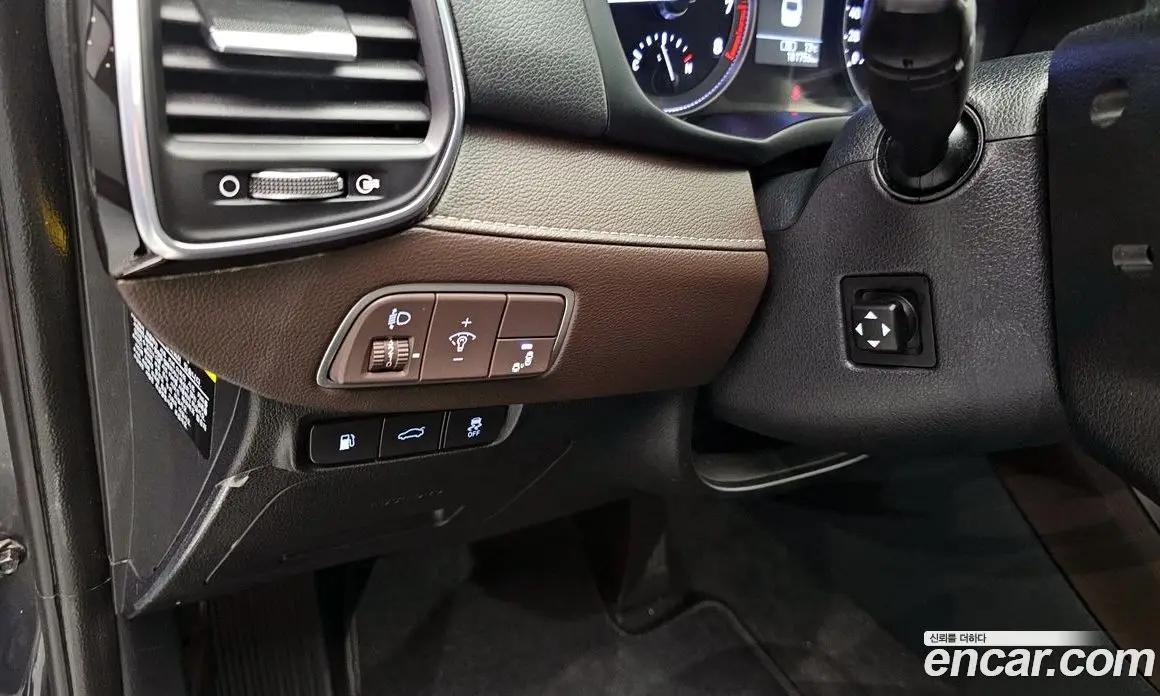 Hyundai Grandeur 2017 2.4 автомат (гидро), фото 13