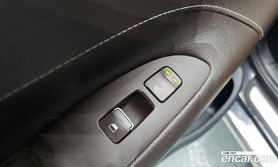 Hyundai Grandeur 2017 2.4 автомат (гидро), фото 19
