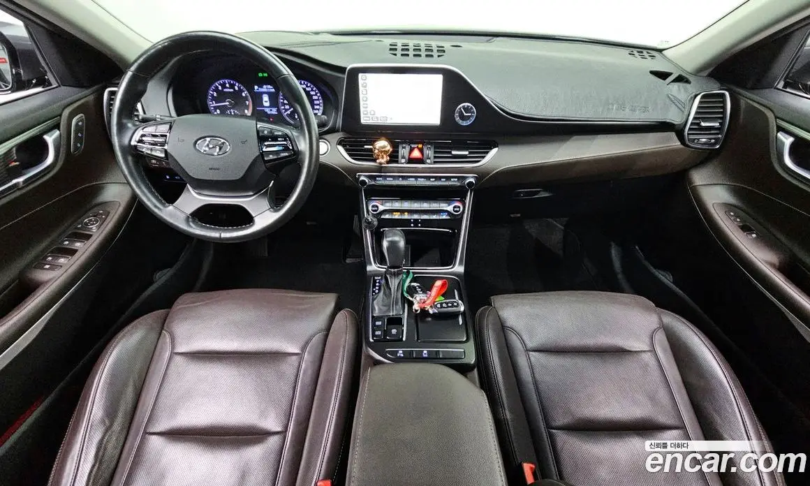 Hyundai Grandeur 2017 2.4 автомат (гидро), фото 7