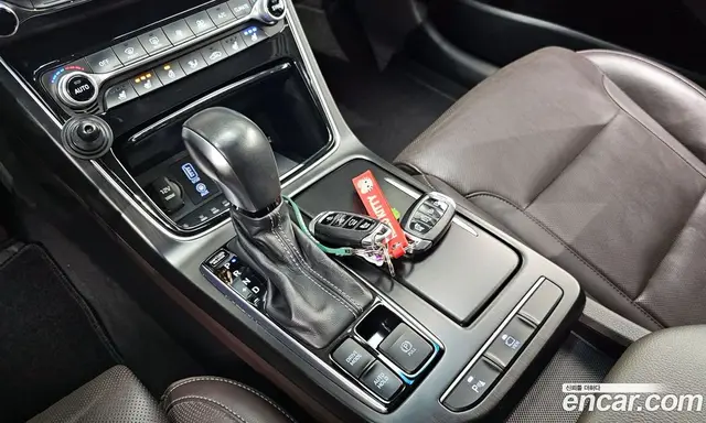 Hyundai Grandeur 2017 2.4 автомат (гидро), миниатюра 9