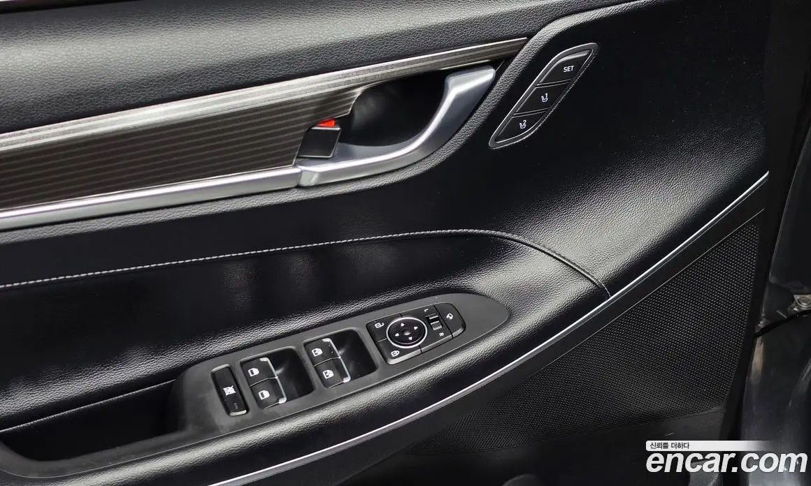 Hyundai Grandeur 2018 3.0 автомат (гидро), фото 18