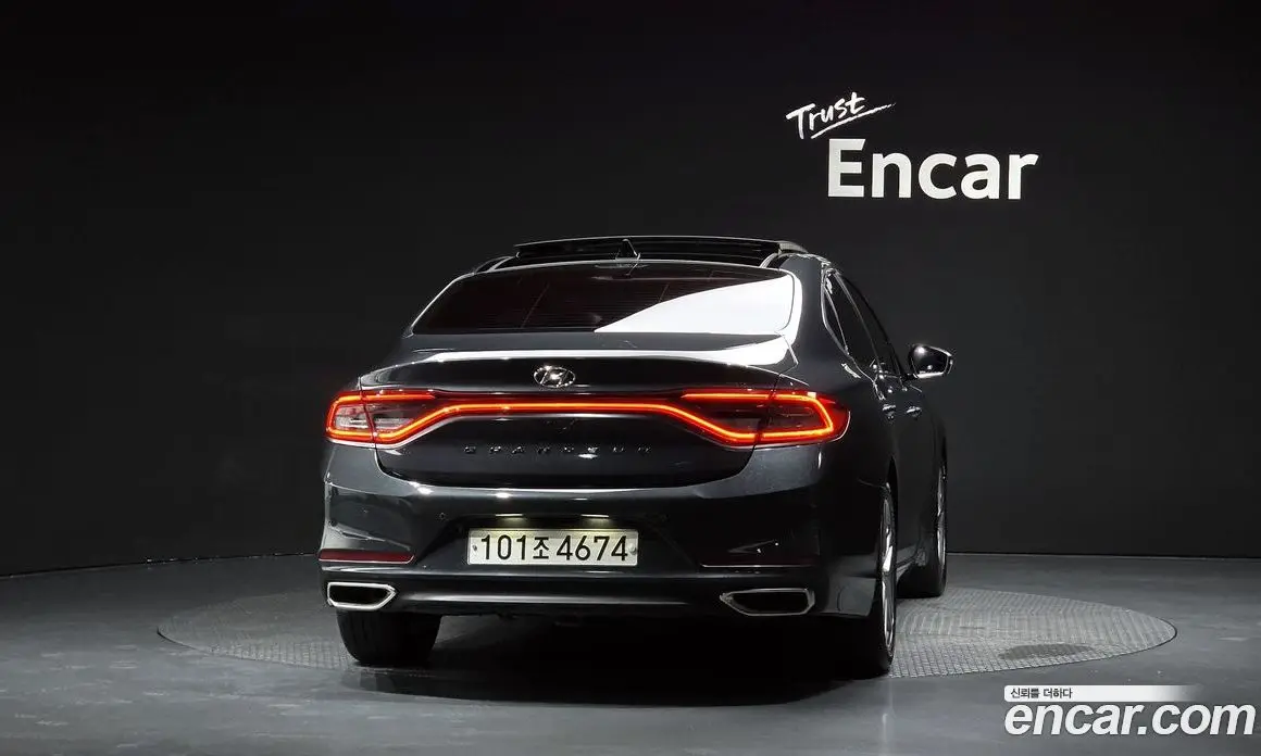 Hyundai Grandeur 2018 3.0 автомат (гидро), фото 4