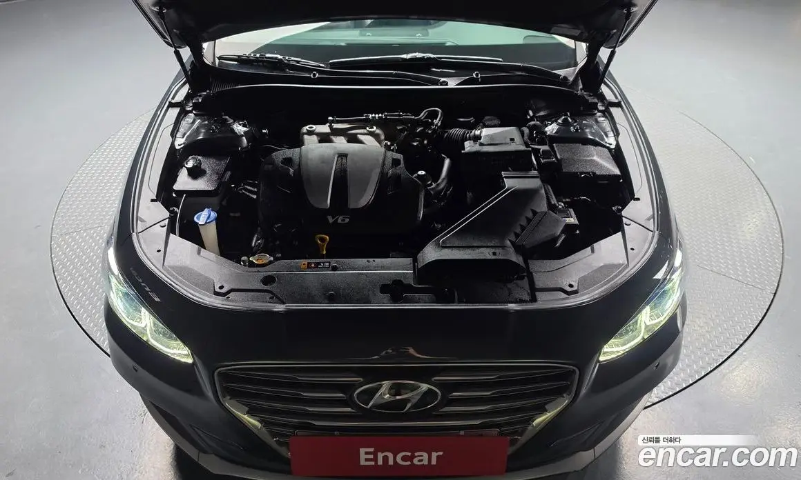 Hyundai Grandeur 2018 3.0 автомат (гидро), фото 6