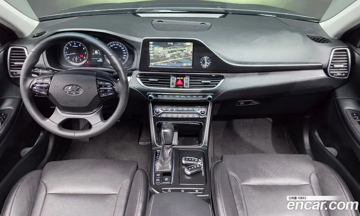 Hyundai Grandeur 2018 3.0 автомат (гидро), фото 7