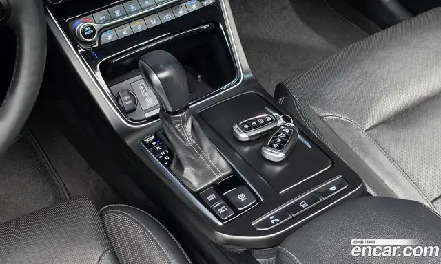 Hyundai Grandeur 2018 3.0 автомат (гидро), миниатюра 9