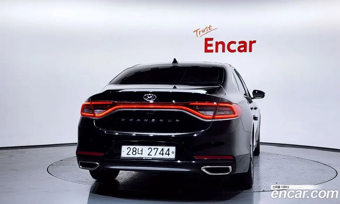 Hyundai Grandeur 2019 2.4 автомат (гидро), фото 4