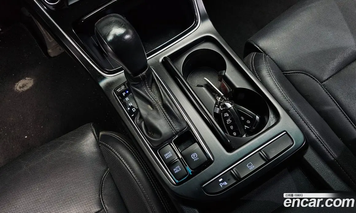 Hyundai Grandeur 2019 2.4 автомат (гидро), фото 12