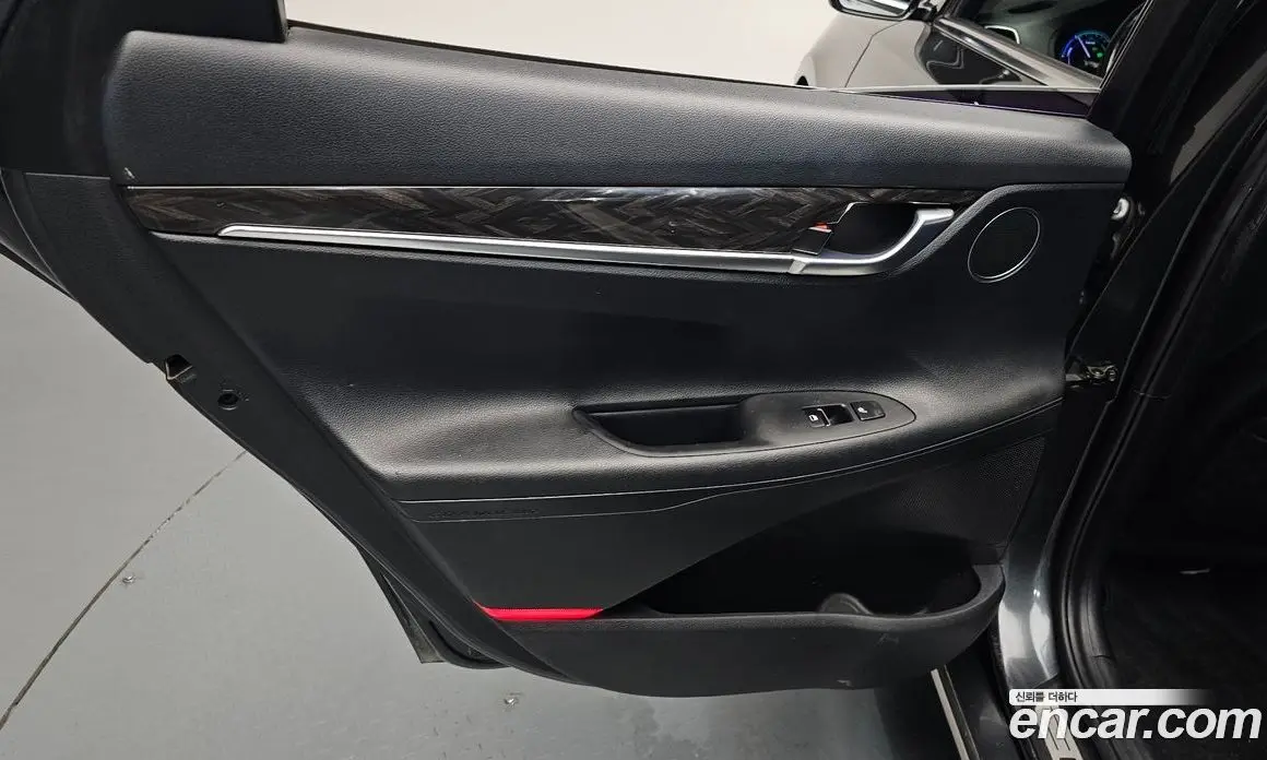 Hyundai Grandeur 2019 2.4 автомат (гидро), фото 15