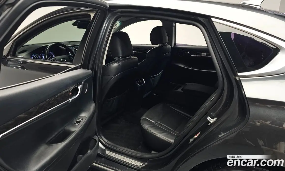 Hyundai Grandeur 2019 2.4 автомат (гидро), фото 16