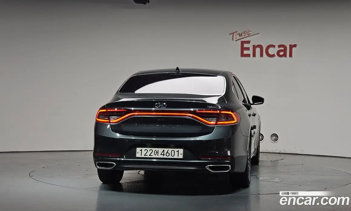 Hyundai Grandeur 2019 2.4 автомат (гидро), фото 4