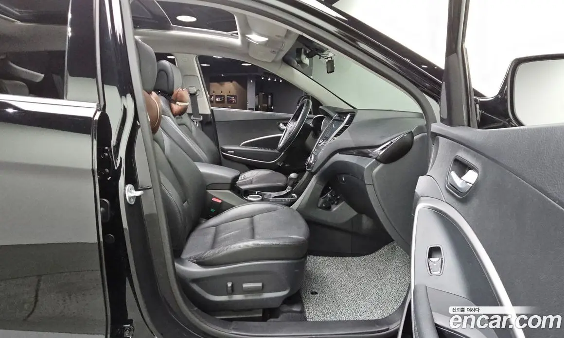Hyundai Santa Fe 2014 2.0 автомат (гидро), фото 12 Hyundai Santa Fe 2014 2.0 автомат (гидро), фото 12