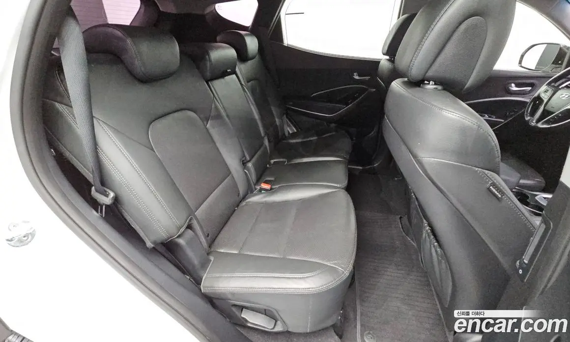 Hyundai Santa Fe 2016 2.0 автомат (гидро), фото 15
