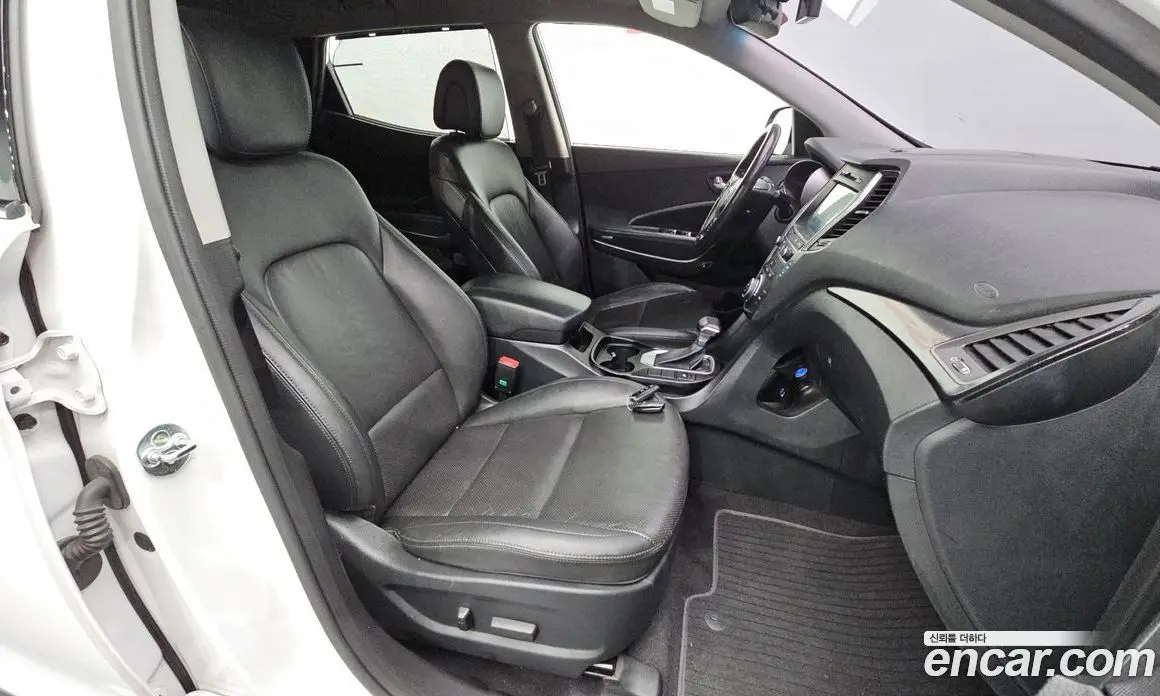 Hyundai Santa Fe 2016 2.0 автомат (гидро), фото 16