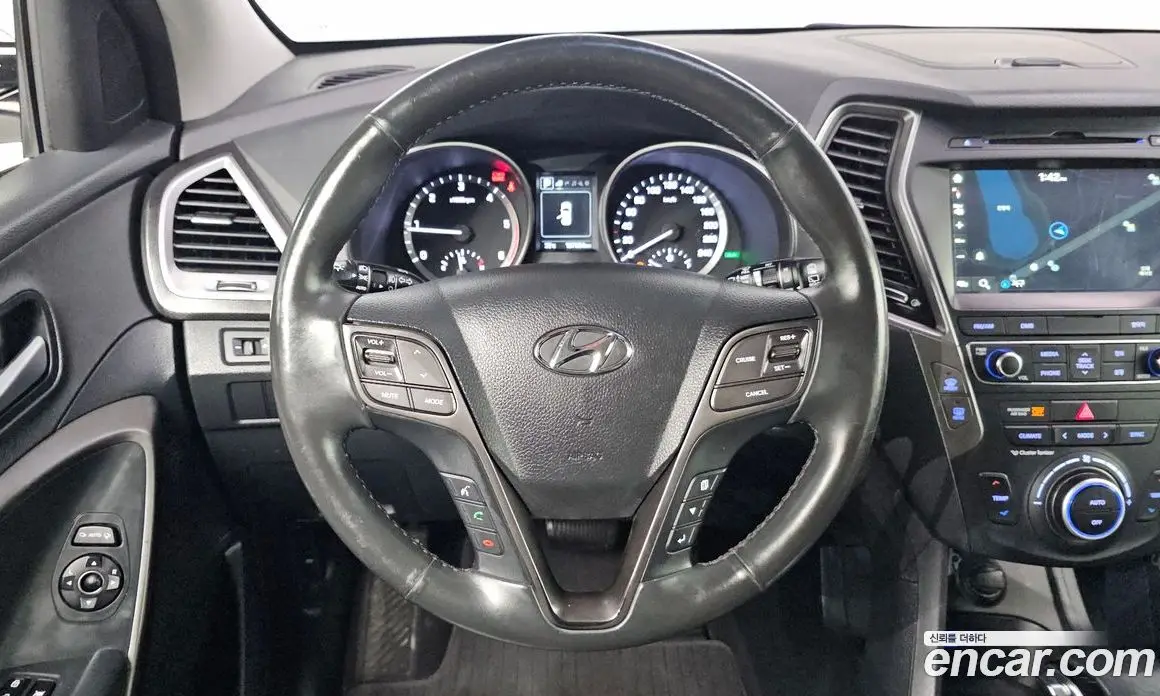 Hyundai Santa Fe 2016 2.0 автомат (гидро), фото 18
