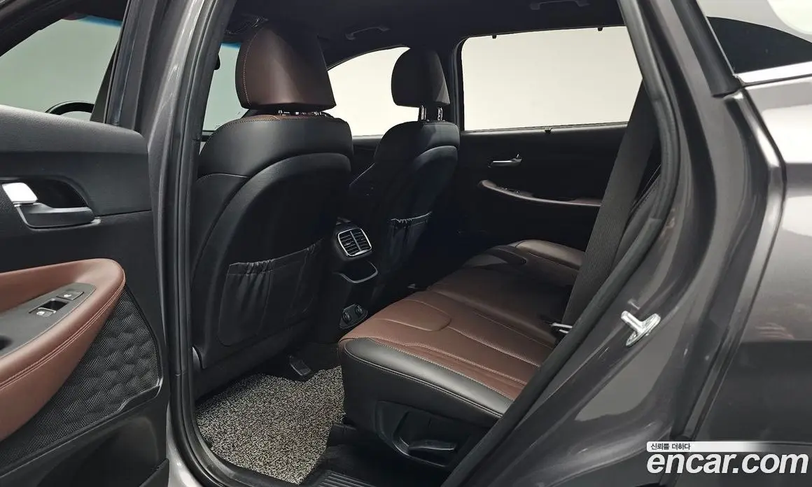 Hyundai Santa Fe 2018 2.0 автомат (гидро), фото 15
