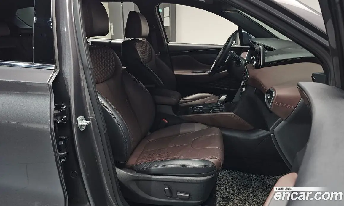 Hyundai Santa Fe 2018 2.0 автомат (гидро), фото 17
