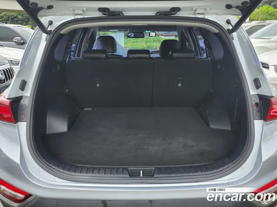Hyundai Santa Fe 2018 2.0 автомат (гидро), фото 5