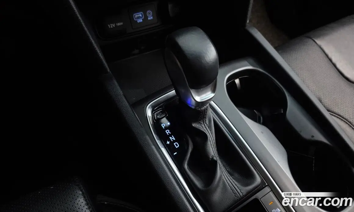 Hyundai Santa Fe 2019 2.0 автомат (гидро), фото 12