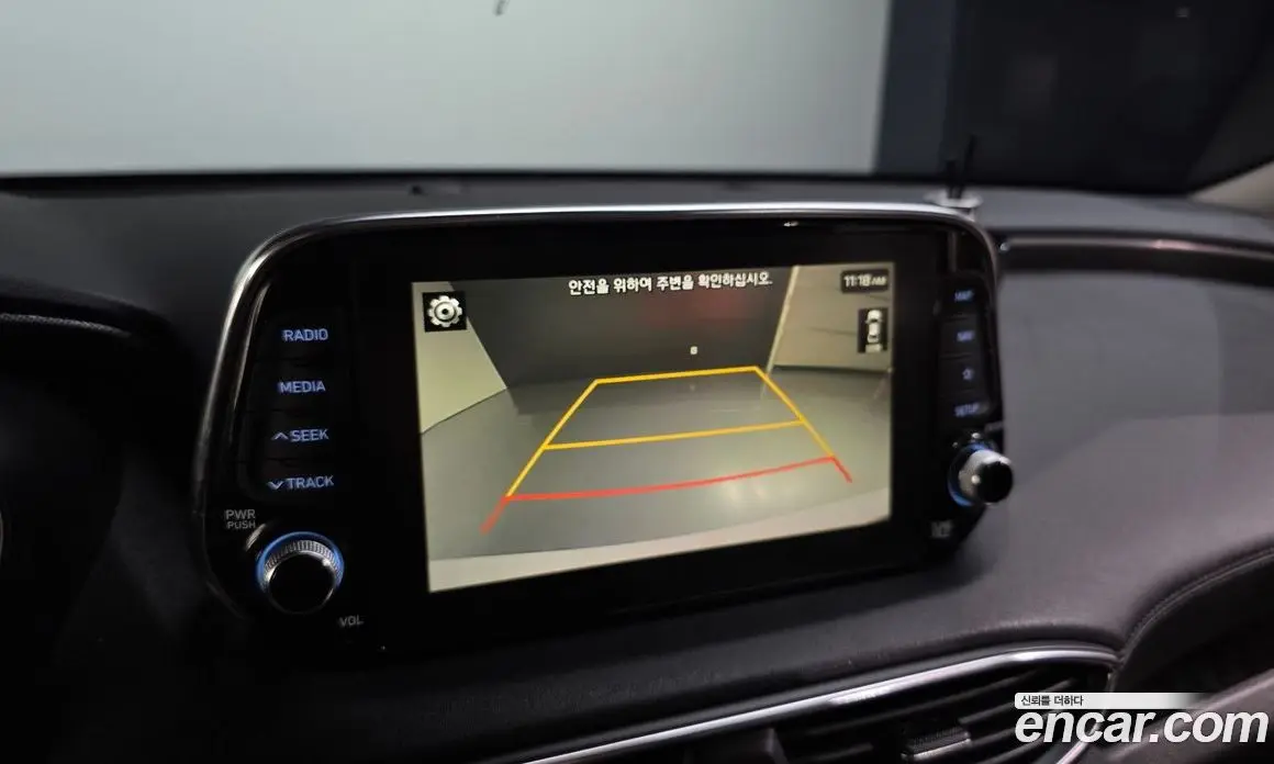 Hyundai Santa Fe 2019 2.0 автомат (гидро), фото 20
