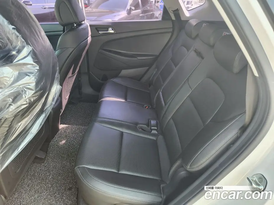 Hyundai Tucson 2015 2.0 автомат (гидро), фото 17
