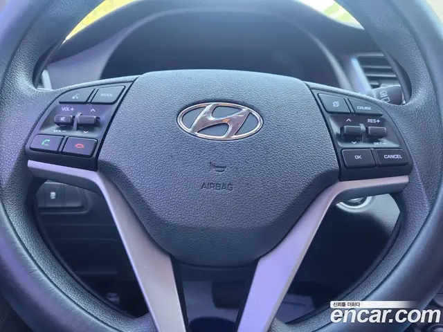 Hyundai Tucson 2015 2.0 автомат (гидро), миниатюра 9