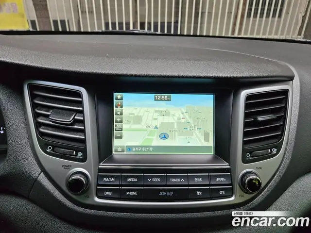 Hyundai Tucson 2016 2.0 автомат (гидро), миниатюра 10