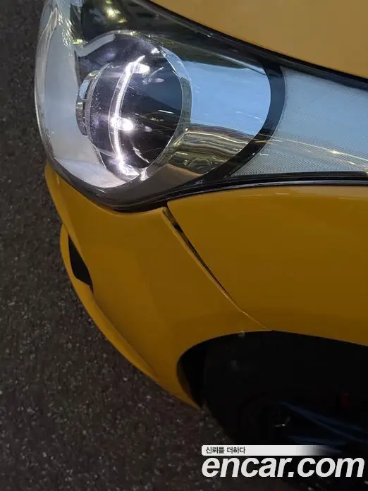 Hyundai Veloster 2016 1.6 механика, миниатюра 9 Hyundai Veloster 2016 1.6 механика, миниатюра 9
