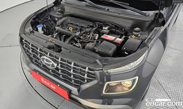 Hyundai Venue 2019 1.6 автомат (гидро), миниатюра 6