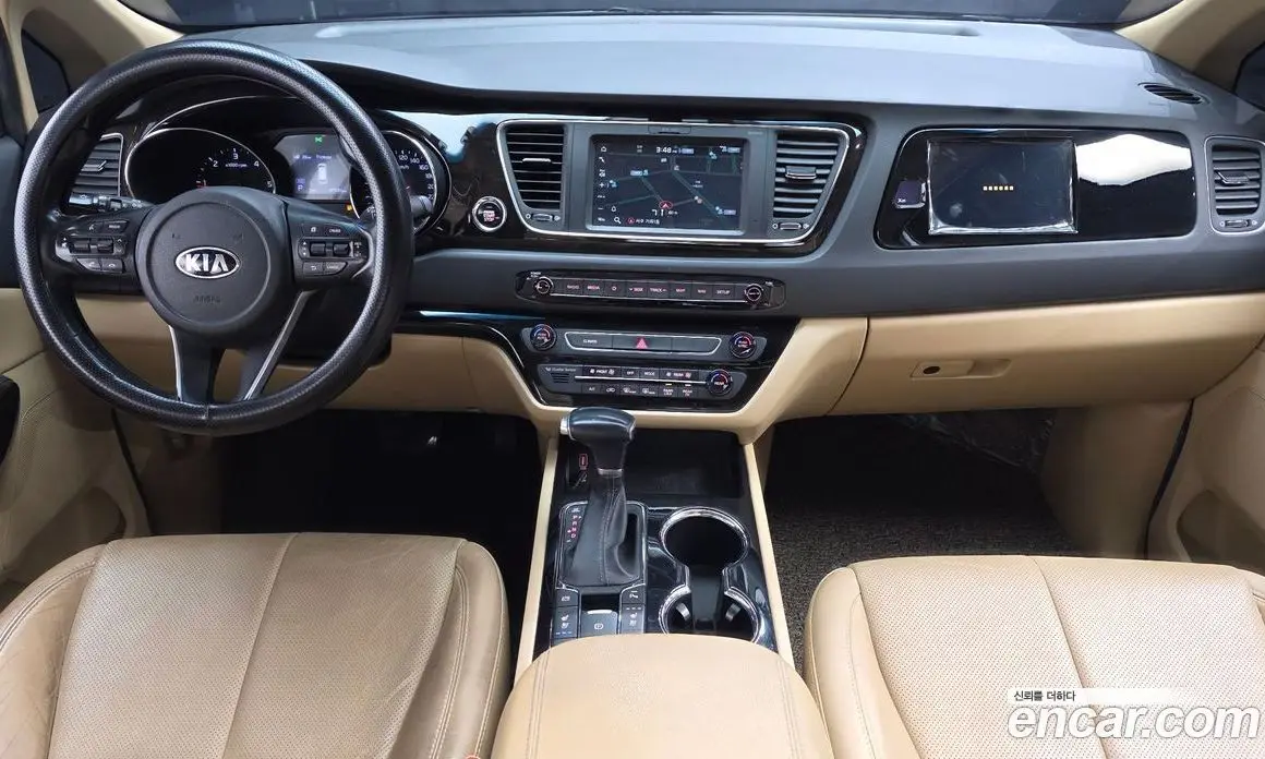 Kia Carnival 2018 2.2 автомат (гидро), фото 7